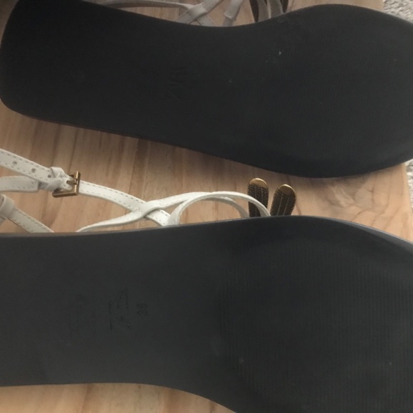 Zara White Dragonfly Sandals - Picture 5 of 6